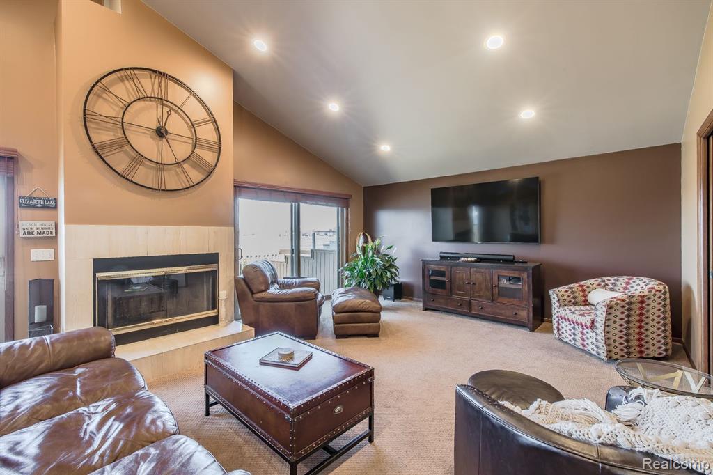 4830 SHERWELL Drive, Waterford, MI 48327 — Photo 15