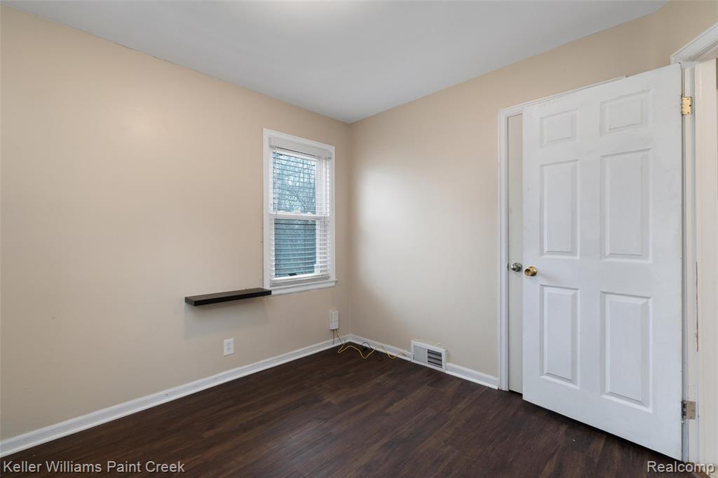 20164 Tracey Street, Detroit, MI 48235 — Photo 14