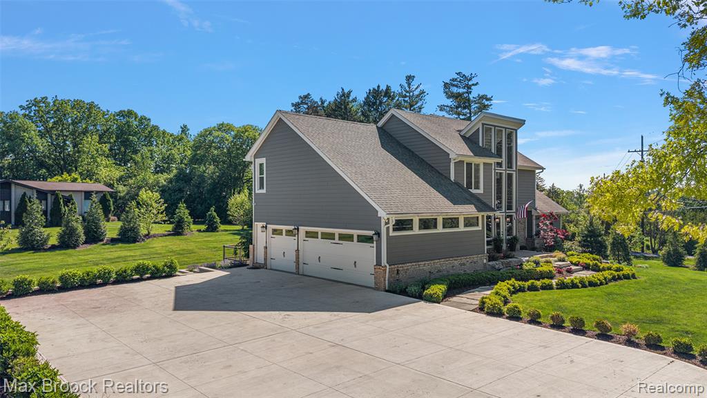 1933 Lone Pine Road, Bloomfield Hills, MI 48302 — Photo 35