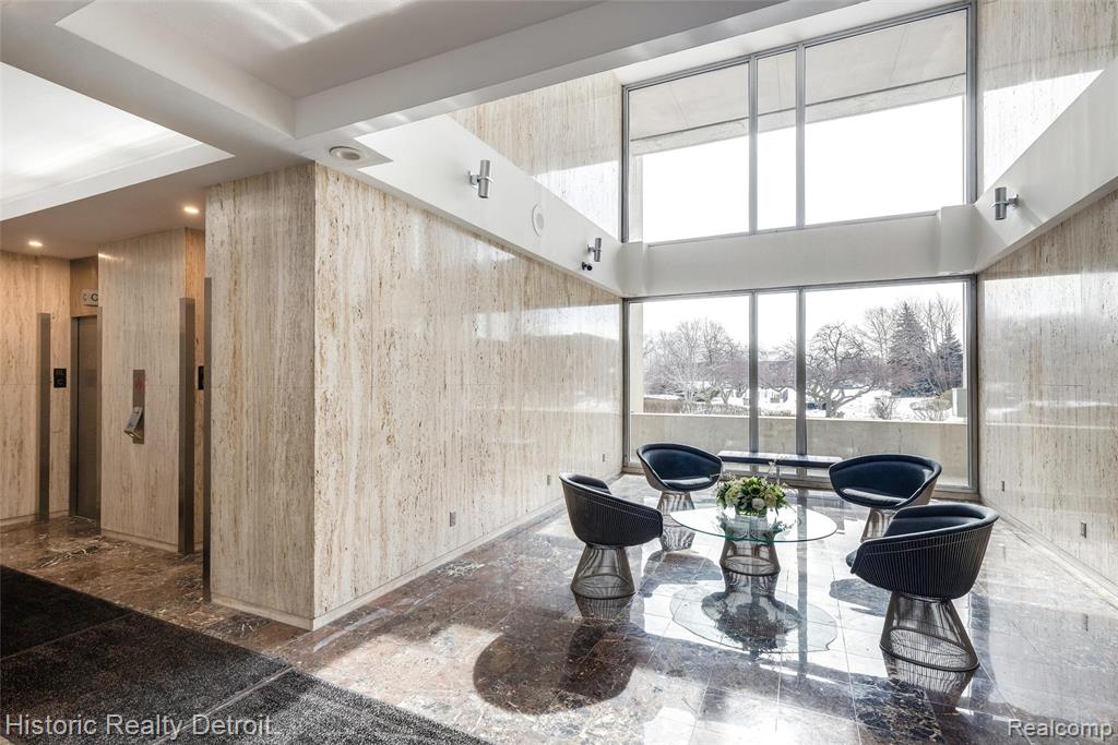 1300 E Lafayette, 2407, Detroit, MI 48207 — Photo 22