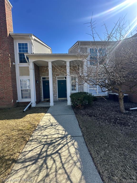 5844 PINE AIRES Drive, Sterling Heights, MI 48314 — front exterior