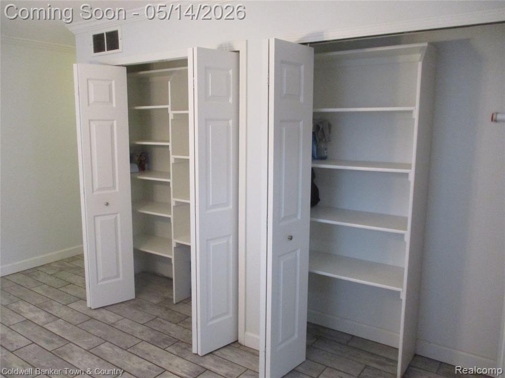 4610 Van Amberg Road, Brighton, MI 48114 — Photo 28