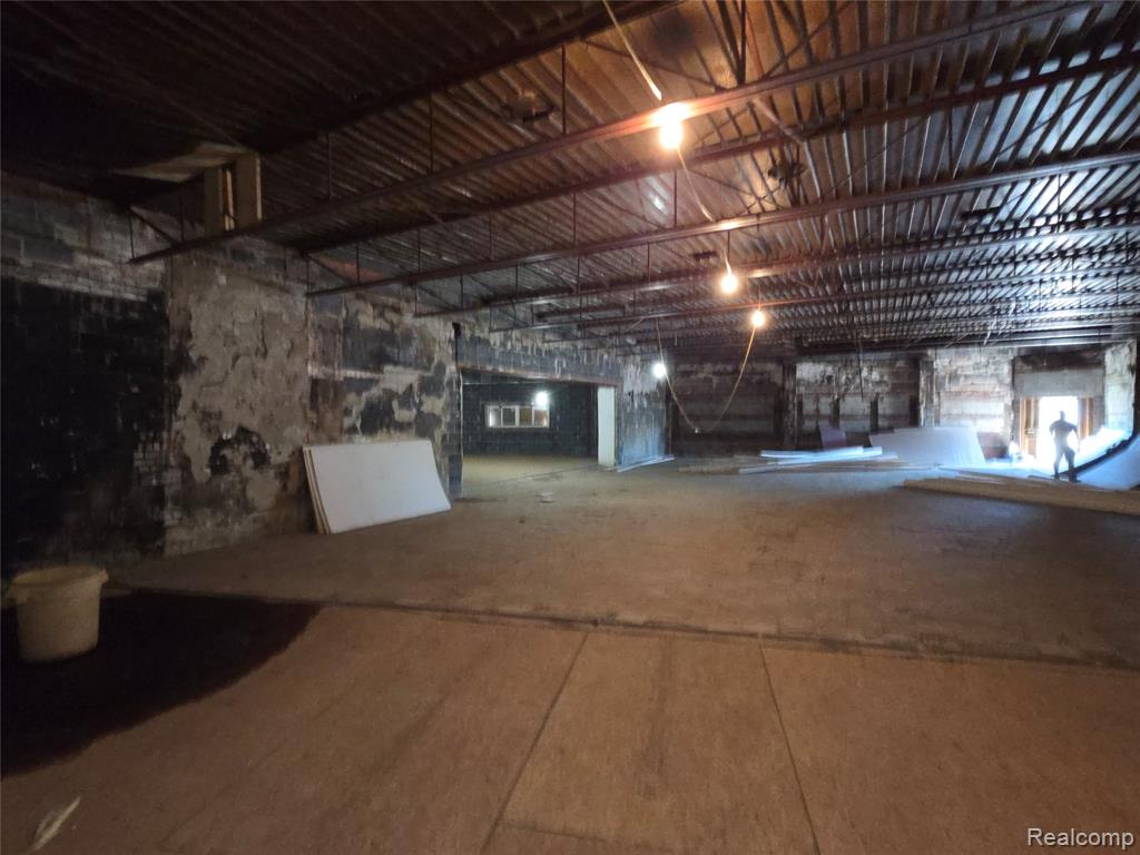 13303 Gratiot Avenue, Detroit, MI 48205 — Photo 11