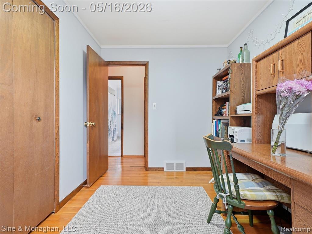 23701 Lakewood Street, Saint Clair Shores, MI 48082 — Photo 13