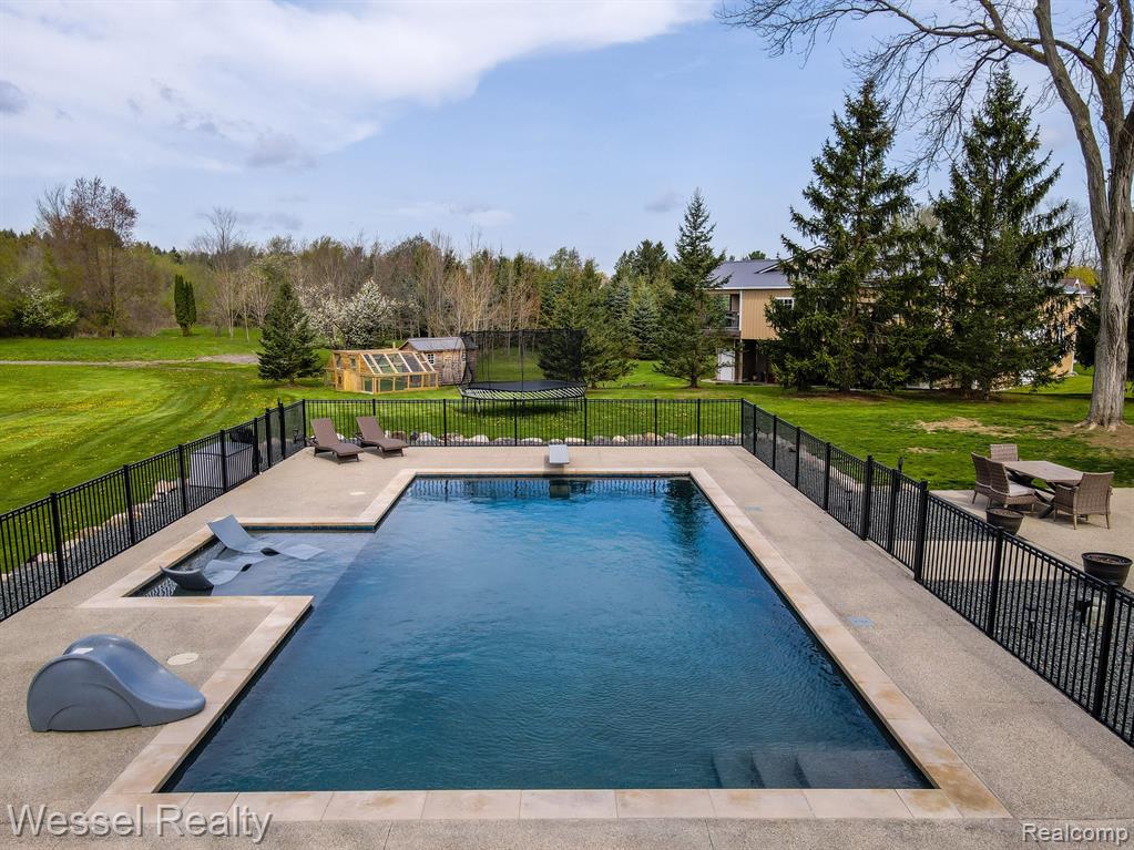 64527 KILDARE Drive, Washington, MI 48095 — Photo 60