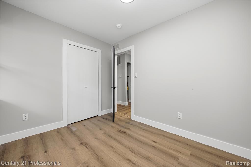 45466 Fairchild Road, Macomb, MI 48042 — Photo 27