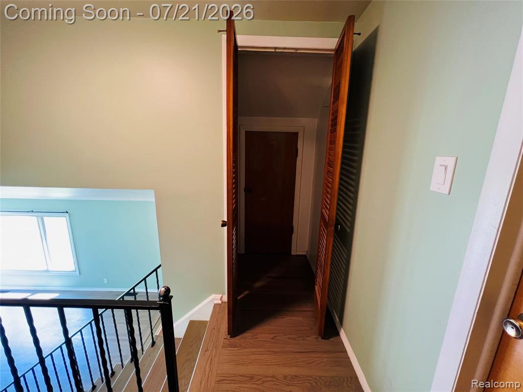 747 JAMAICA Drive, Troy, MI 48083 — Photo 18