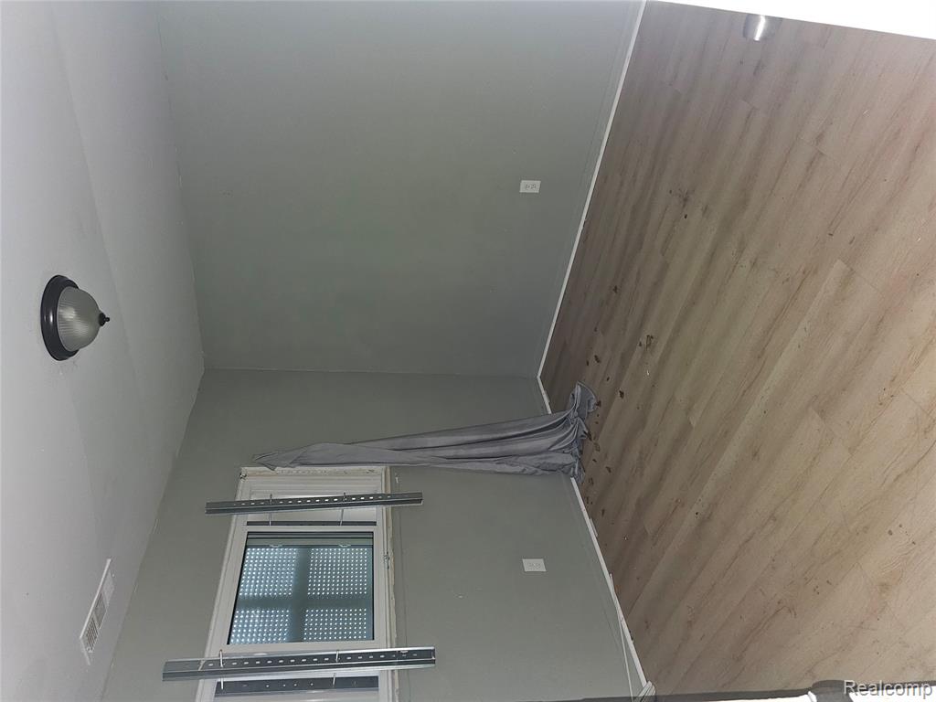 7425 Stahelin Avenue, Detroit, MI 48228 — Photo 24