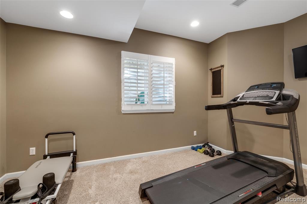 4617 Waterbury Drive, Clarkston, MI 48348 — Photo 35