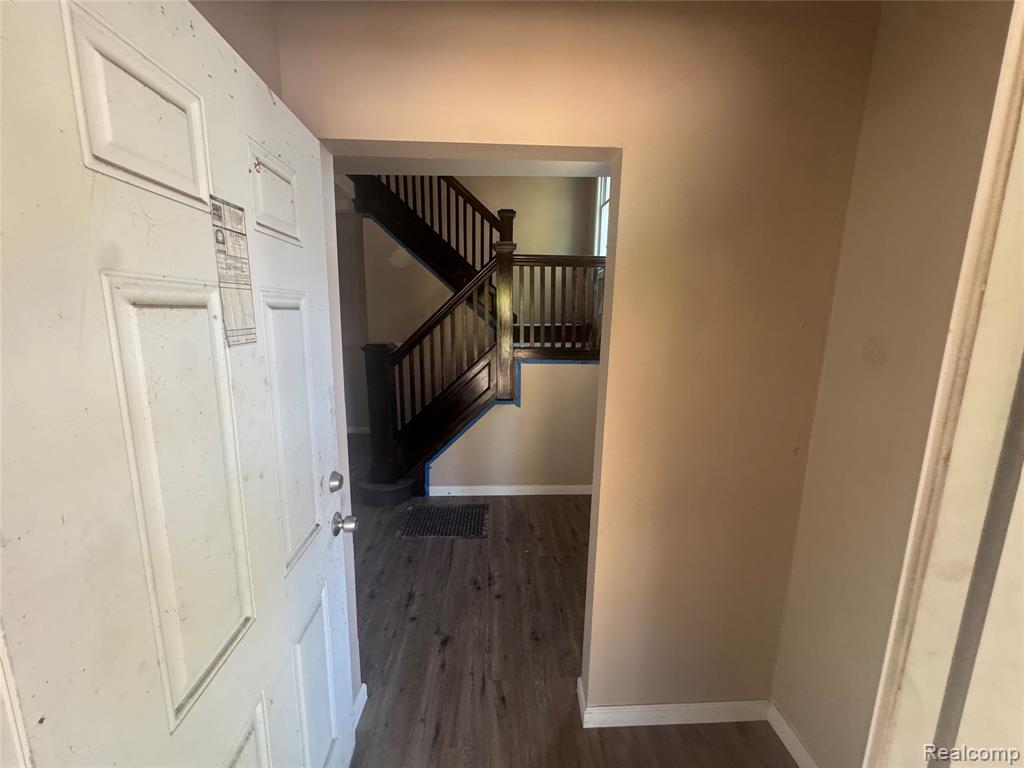 993 Algonquin Street, Detroit, MI 48215 — Photo 5