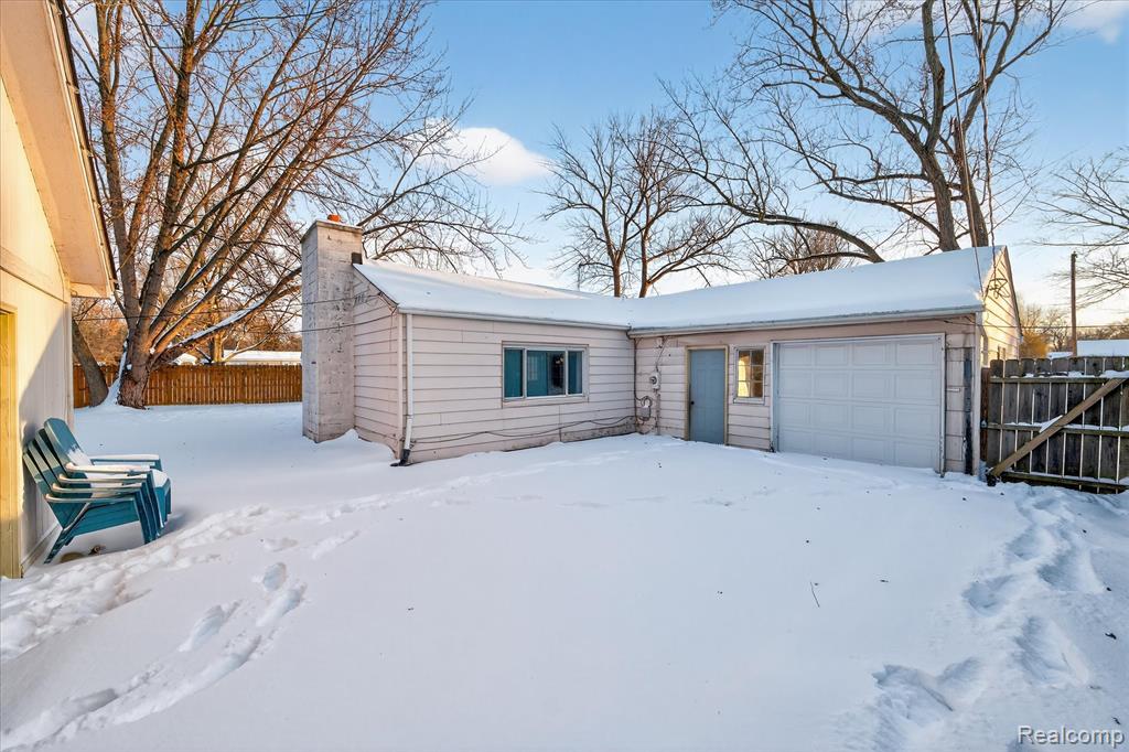 21325 Drexel Street, Clinton Twp, MI 48036 — Photo 33
