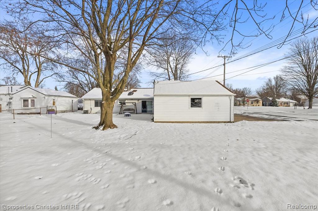 9005 Marlowe Avenue, Plymouth, MI 48170 — Photo 28