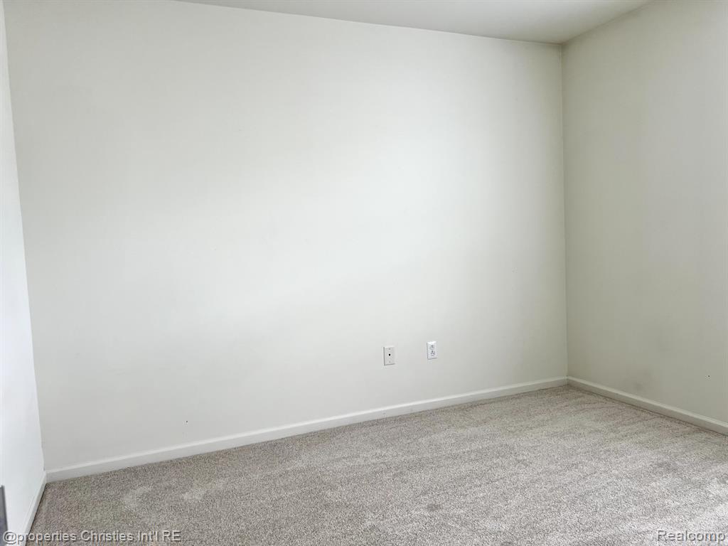 44744 GWINNETT Loop, Novi, MI — Photo 16