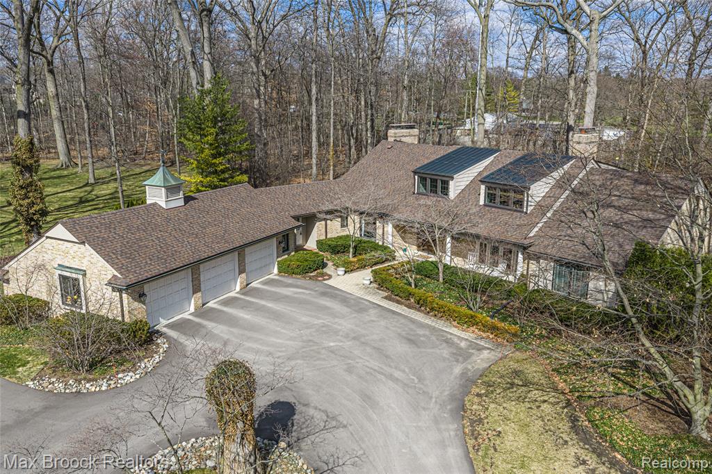 5275 Brookdale Road, Bloomfield Hills, MI 48304 — Photo 2