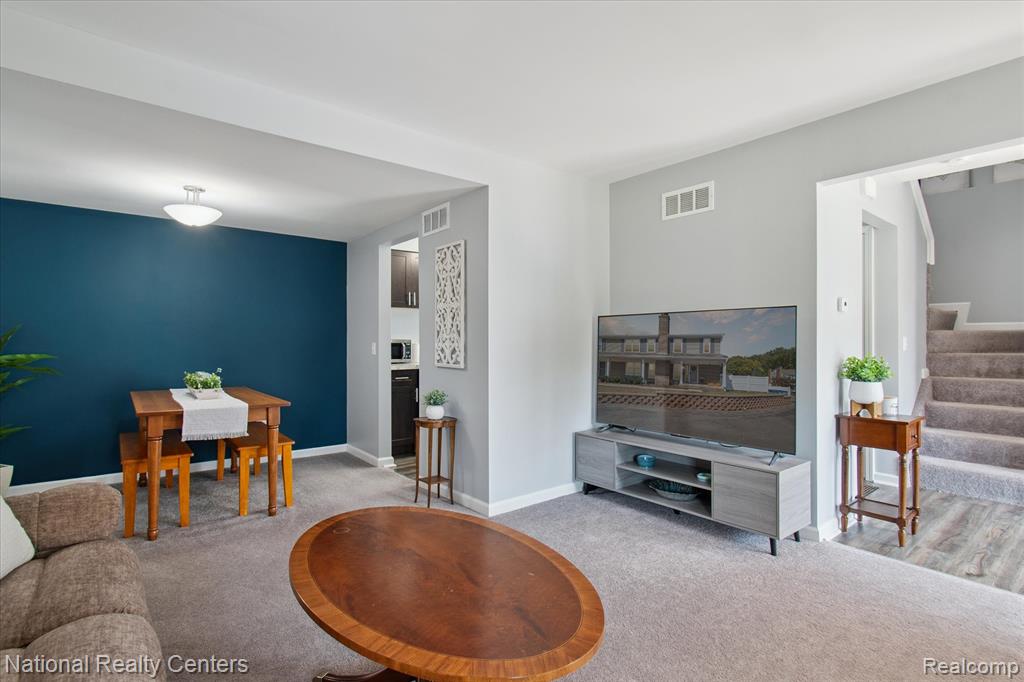 21348 E Glen Haven Circle, Novi, MI 48167 — Photo 9