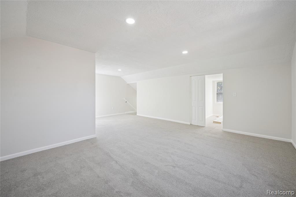 9576 Hubbell Street, Detroit, MI 48227 — Photo 20
