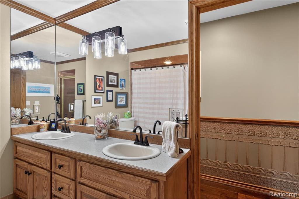 18974 Riverway Court, Clinton Twp, MI 48038 — Photo 33