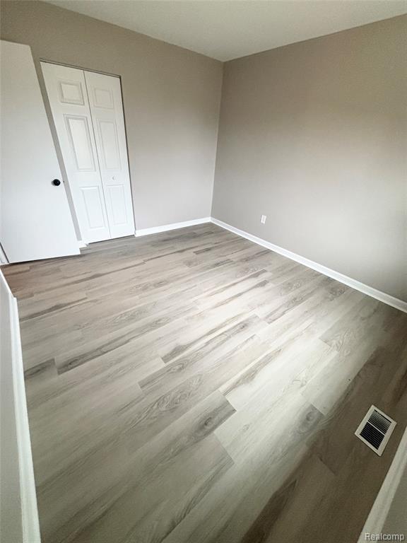 8644 Lillian Drive, Newport, MI 48166 — Photo 28