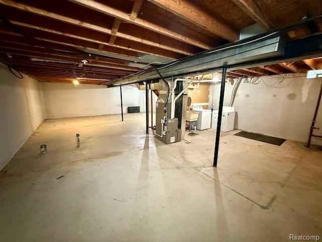 38957 COUNTRY Circle, Farmington Hills, MI 48331 — Photo 23