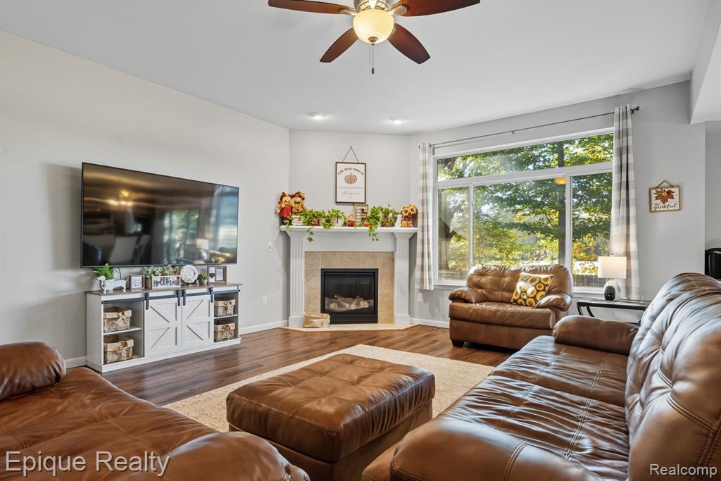 3681 S Athanasia Way S, Fort Gratiot, MI 48059 — Photo 3