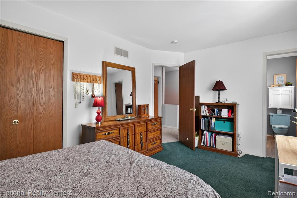 4315 Gale Drive, Howell, MI 48843 — Photo 19