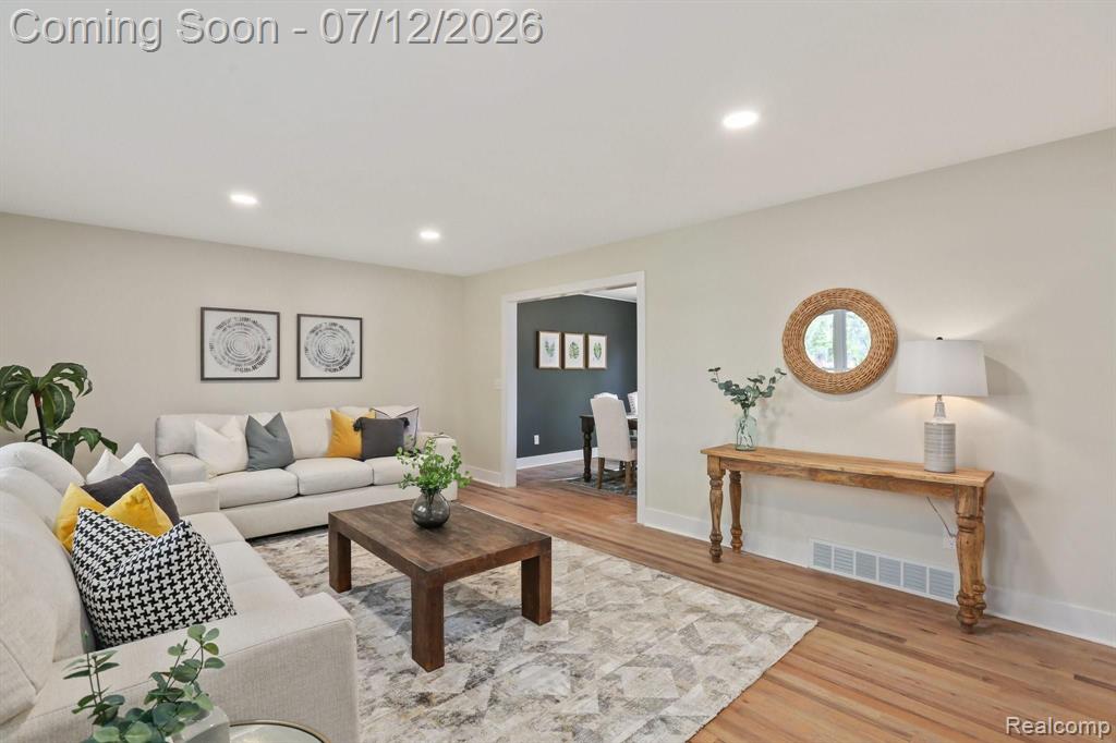 7381 CATHEDRAL Drive, Bloomfield Hills, MI — Photo 12