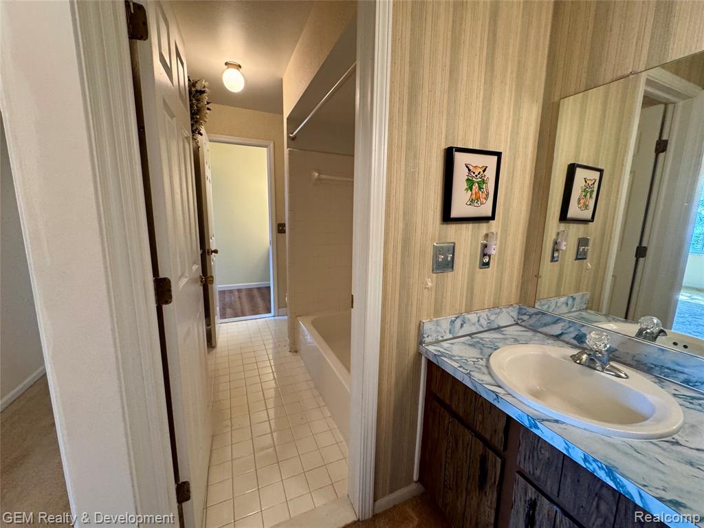 42246 Toddmark Lane, Clinton Twp, MI 48038 — Photo 20