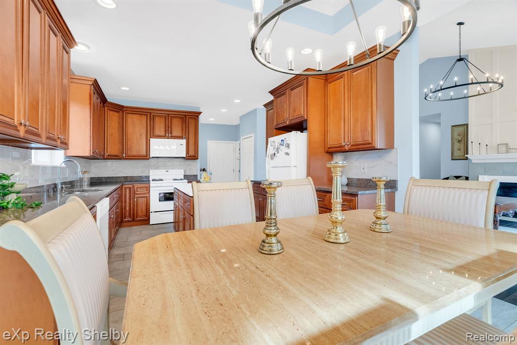 24986 Murray Street, Harrison Township, MI — Photo 15