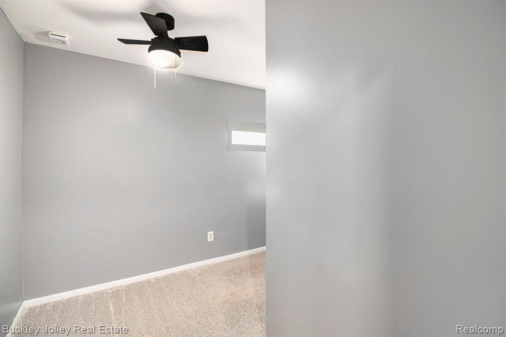 11502 BELL OAK Road, Webberville, MI 48892 — Photo 12