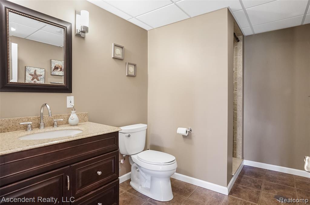 48392 Binghampton Drive, Northville, MI 48168 — Photo 42