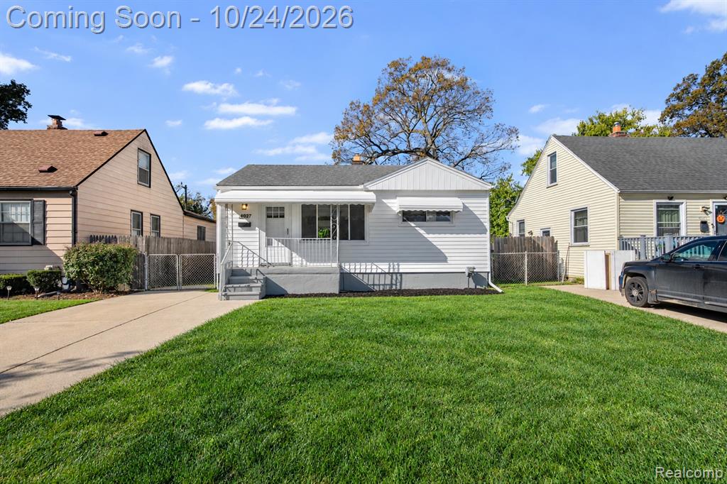 4802 Winifred Street, Wayne, MI 48184