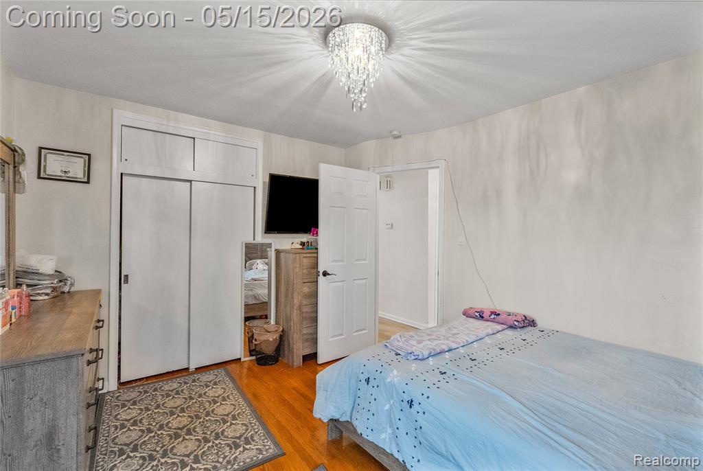 26243 Van Buren Road, Dearborn Heights, MI 48127 — Photo 17
