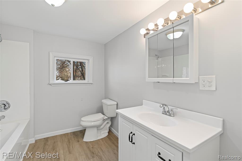 310 N Mercer Street, Durand, MI 48429 — Photo 13