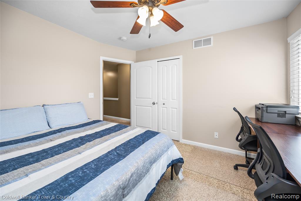 9122 Oneida Way, Pinckney, MI 48169 — Photo 32