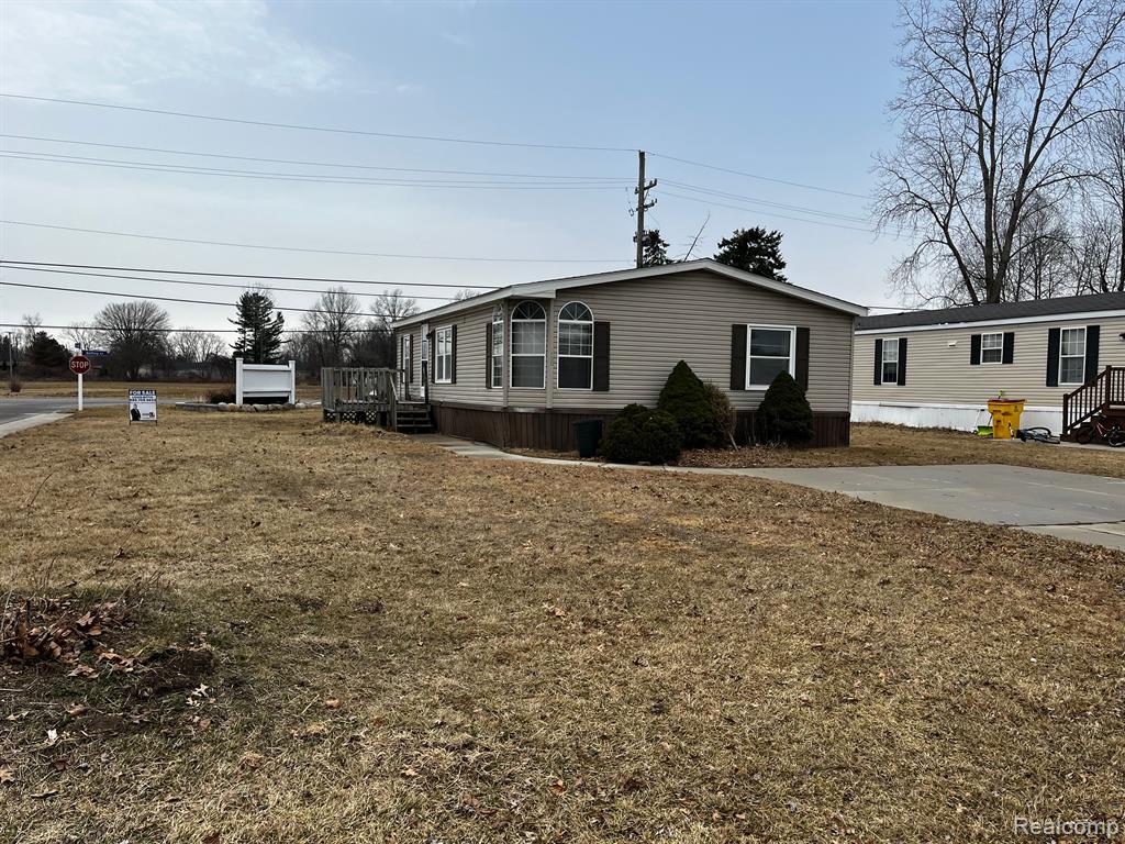 7001 BRIDES BAY Court, Ira, MI — Photo 3
