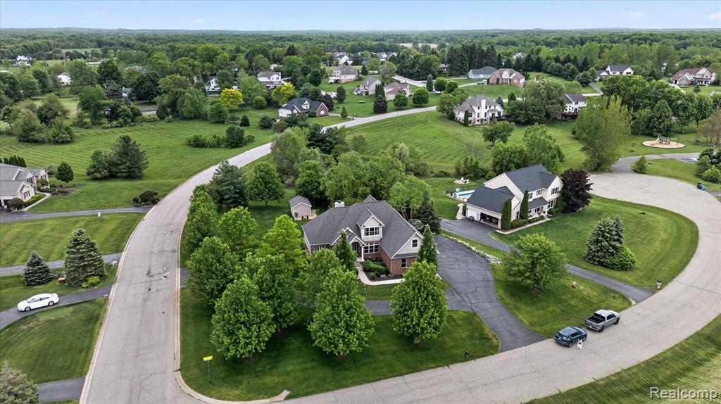 8746 N Hills Court, Howell, MI 48843 — Photo 55