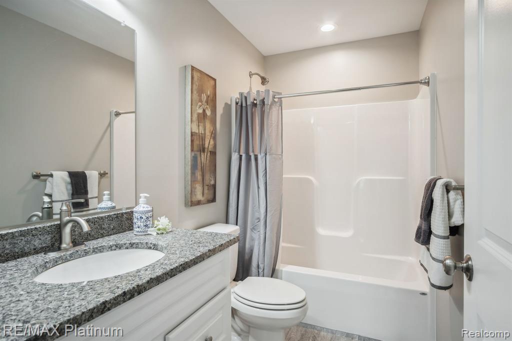 9080 Eva Lane, Fowlerville, MI 48836 — Photo 15