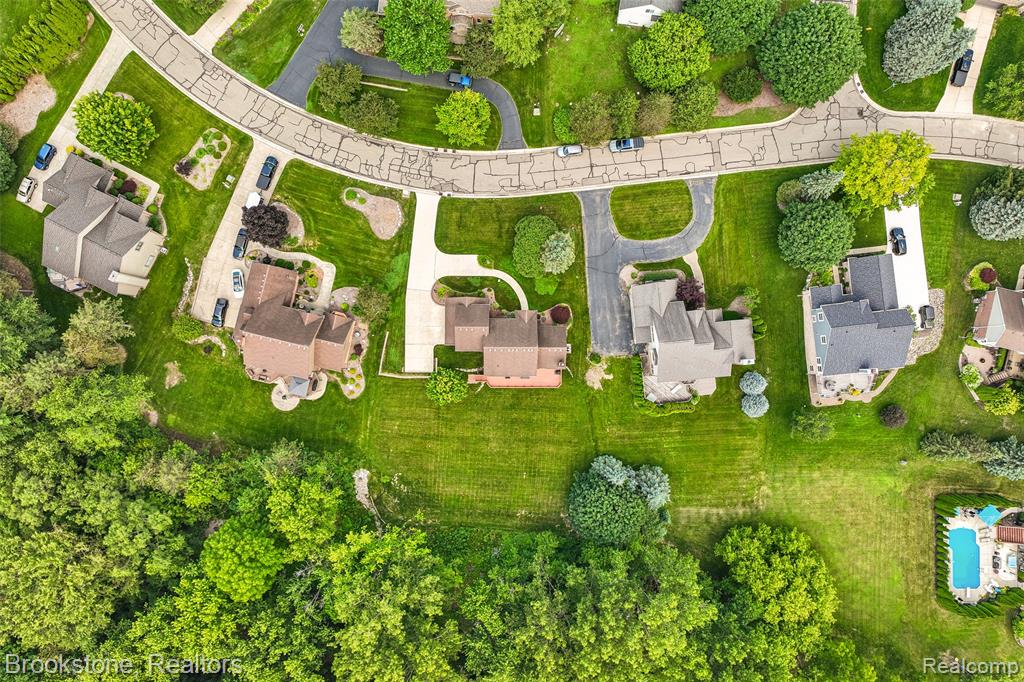 6423 Southampton Drive, Clarkston, MI — Photo 48