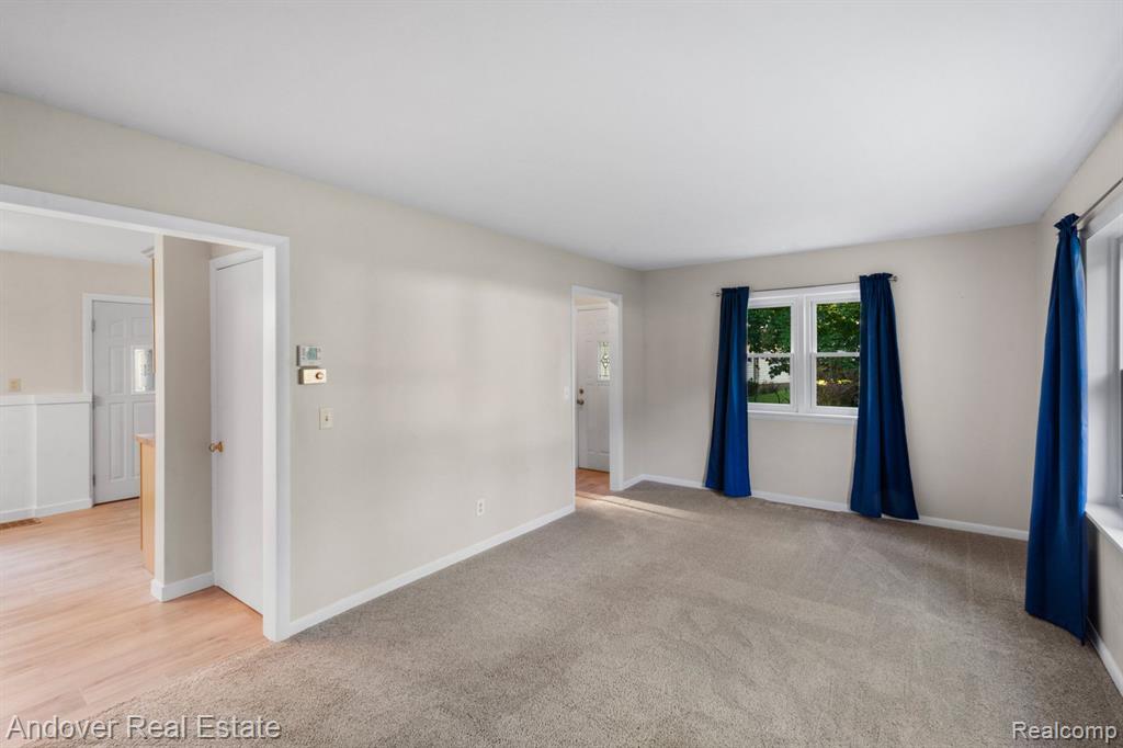 5254 LAKE HARBOR Road, Norton Shores, MI 49441 — Photo 12