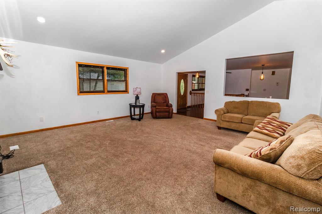 4707 MOUNT MORRIS Road, Columbiaville, MI 48421 — Photo 12