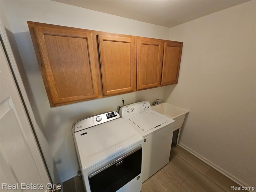 56401 Scotland Boulevard, Shelby Twp, MI 48316 — Photo 13