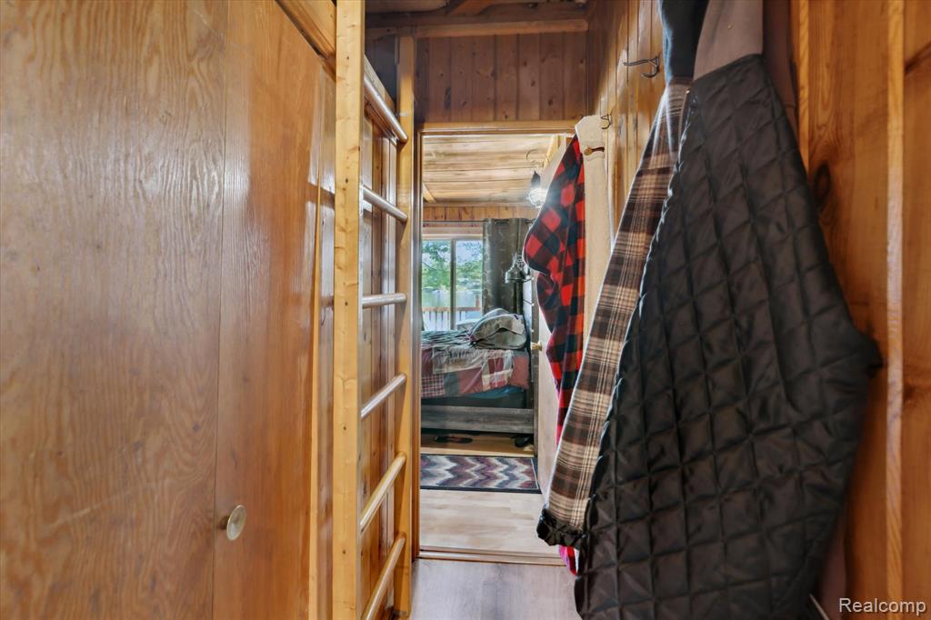 5020 Main Street, MI — Photo 19