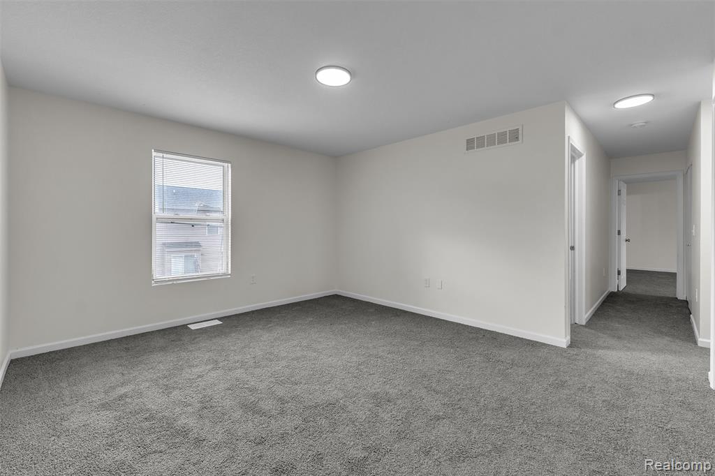 8553 Shiawassee River Drive, Fowlerville, MI 48836 — Photo 19