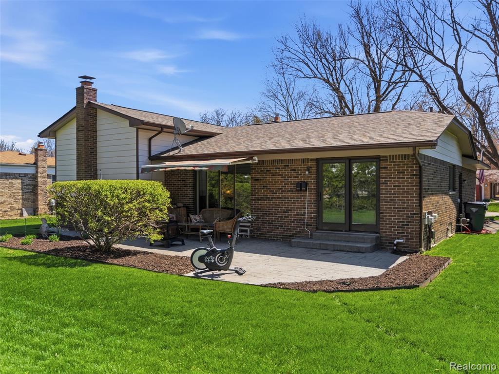 1373 Glenwood Drive, Troy, MI 48083 — Photo 36