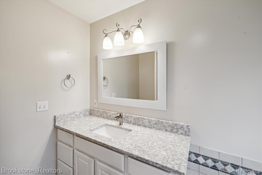 5300 W LAKE Road W, Clio, MI 48420 — Photo 30