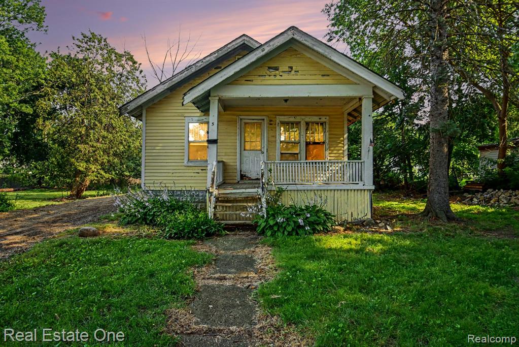 5 3rd Street, Yale, MI 48097 — front exterior