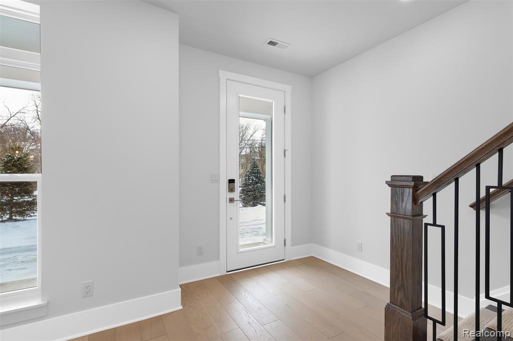 106 Apaloosa, Northville, MI, 48167