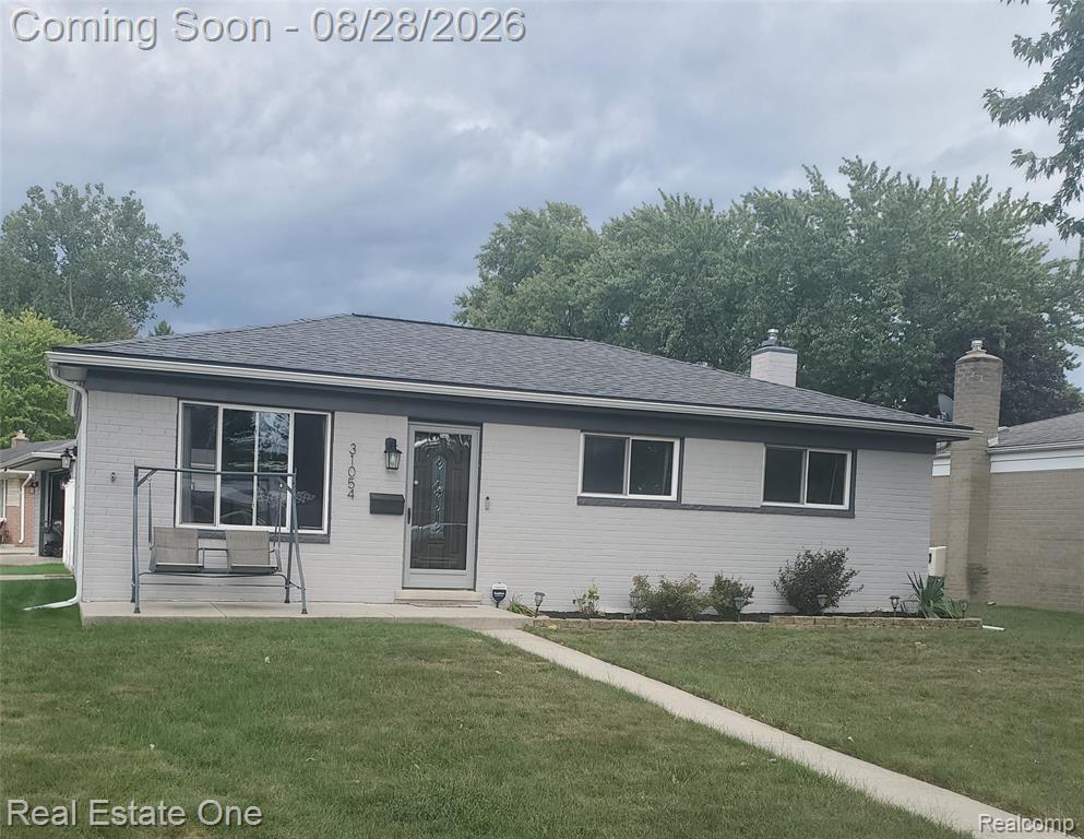 31054 Gardendale Drive, Warren, MI 48088