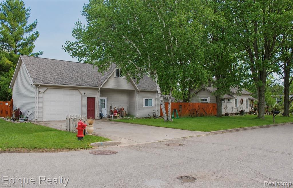 12 McColl Street, Yale, MI 48097 — Photo 27