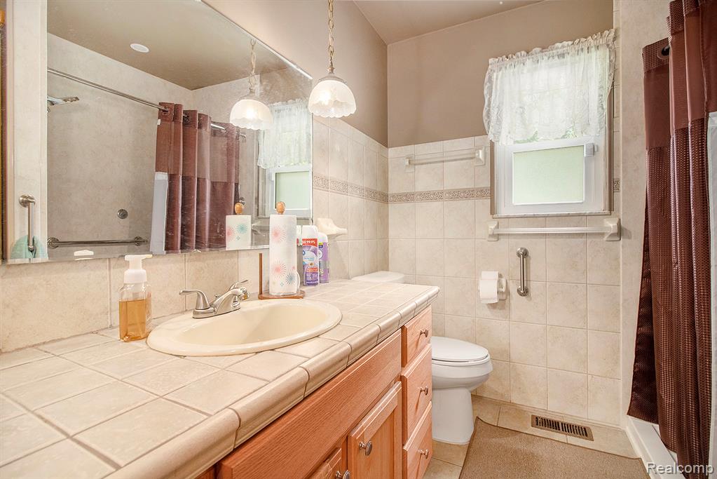 2100 Carleton West Road, Carleton, MI 48117 — Photo 17